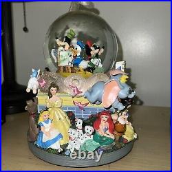 Disney Multi Character Light-Up Musical Snow Globe VHTF