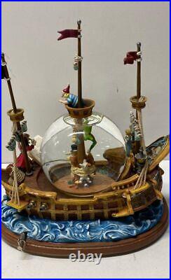 Disney Music Snow Globe Peter Pan/Captain Hook Pirate Ship You Can Fly Globe