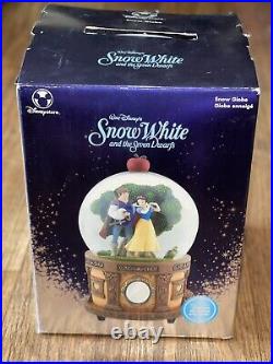 Disney Musical Globe Snow White Someday My Prince Will Come. Rare! With Box