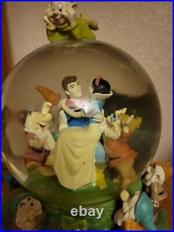 Disney Musical Snow Globe Snow White Seven Dwarfs Some Day My Prince Will Come