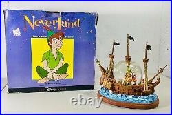 Disney Peter Pan Captain Hook Pirate Ship Musical Water Snow Globe W Box