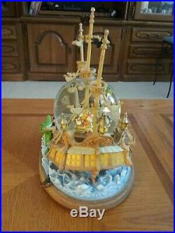Disney Peter Pan Musical Snow Globe You Can Fly Pirate Ship Wendy Captain Hook