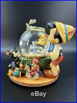 Disney Pinocchio Cleo Figaro Musical Snow Globe Toyland Victor Herbert with Box
