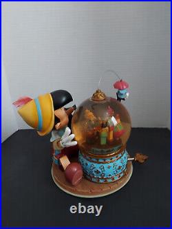 Disney Pinocchio & Figaro Magic Musical Animated Snow Globe Brahm's Waltz NIB