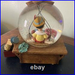 Disney Pinocchio Musical Snow Globe I've Got No Strings rare