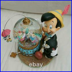 Disney Pinocchio Snow Dome Snow Globe Music Box Brahms Waltz