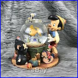Disney Pinocchio Toyland Victor Herbert Fishbowl Cleo Figoro Musical Snow Globe