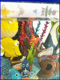 Disney Pixar Finding Nemo Aquarium Fish Tank Snow Globe Music Box Tiny Bubbles
