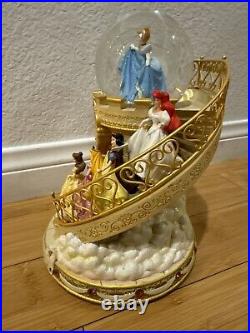 Disney Princess Club The Happiest Celebration On Earth Music Box Snow Globe