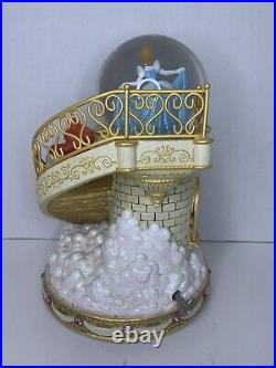 Disney Princess Club The Happiest Celebration On Earth Music Box Snow Globe