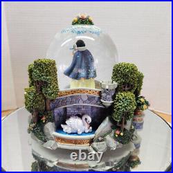 Disney Princess Once Upon A Dream Bridge Musical Snow Globe with original Box