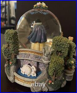 Disney Princess Once Upon A Dream Musical Snow Globe Ariel Belle Snow White Rare