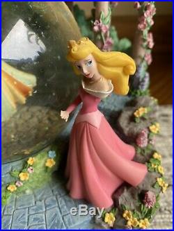 Disney Princess Snow Globe Snow White Cinderella Belle Music