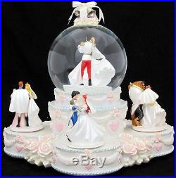 Disney Princess Wedding Cake Musical Globe Dancing Snowglobe Snow Walt Love