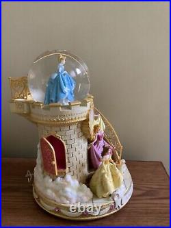 Disney Princesses Snow Globe music box