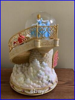 Disney Princesses Snow Globe music box