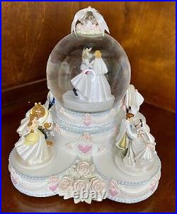 Disney Princesses Wedding Cake Musical Rotating Snow Globe Belle Cinderella