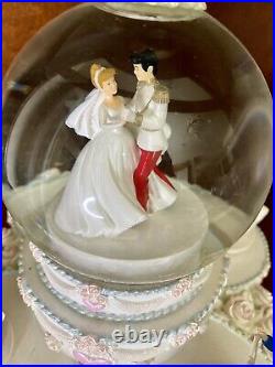 Disney Princesses Wedding Cake Musical Rotating Snow Globe Belle Cinderella