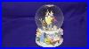 Disney-S-Snow-White-And-Seven-Dwarfs-Musical-Snow-Globe-Enesco-01-nerq