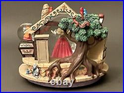 Disney Sleeping Beauty Musical Snow Globe With Multi Globes Fairy Godmothers