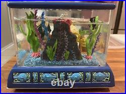 Disney Snow Globe Finding Nemo Aquarium Fish Tank Snowglobe Musical Vintage