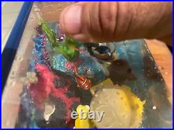 Disney Snow Globe Finding Nemo Aquarium Fish Tank Snowglobe Musical Vintage