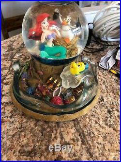 Disney Snow Globe LITTLE MERMAID Wind Up Musical Part Of Your World. Lights Up