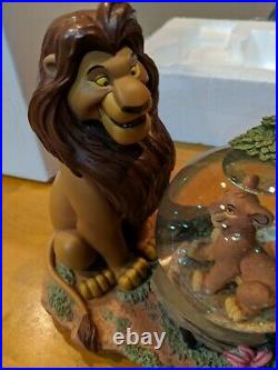 Disney Snow Globe Lion King MUFASA AND SIMBA Musical Cant Wait King RARE Box HTF