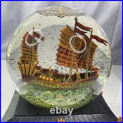 Disney Snow Globe Pirates of the Caribbean At World's End Key Lights Music READ