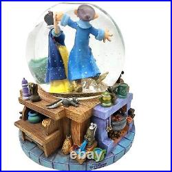 Disney Snow White & Seven Dwarfs Musical Snow Globe I Whistle A Happy VIDEO