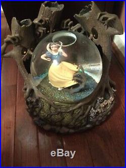 Disney Snow White Snow Globe With Lights and Music