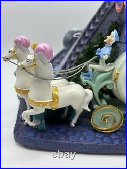 Disney Store CINDERELLA DREAM OF THE BALL Musical Light Up Double Snow Globe