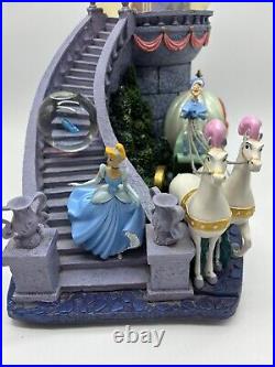 Disney Store CINDERELLA DREAM OF THE BALL Musical Light Up Double Snow Globe