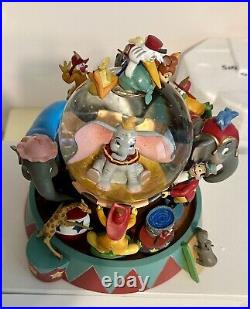 Disney Store Dumbo Animated Musical Snow Globe Entry of the Gladiators RARE