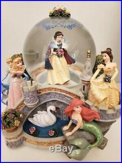 Disney Store Exclusive 5 Princess Musical Snow Globe Once Upon A Dream