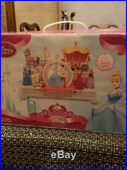 Disney Store Exclusive 60th Anniversary Cinderella Wedding Music Snow globe New