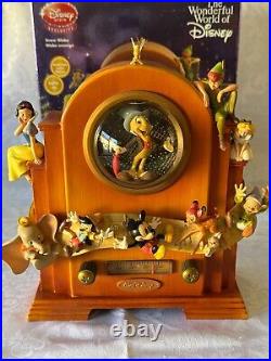 Disney Store Exclusive Snow Globe Jiminy Cricket & Friends-Music Box & Lights Up