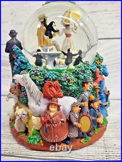 Disney Store Mary Poppins Let's Go Fly A Kite Water Snow Globe Music Box