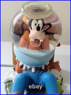 Disney Store Musical Snow Globe Goofy Fish Bowl Plays Mickey Mouse March