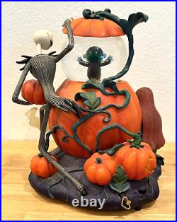 Disney Store Nightmare Before Chrismast Musical Snow Globe Jack Sally Damage