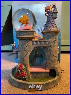 Disney Store Princess Castle Musical Snow Globe Brahm's Waltz with OG BOX