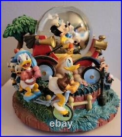 Disney Store Snow Globe Music Box Nifty Nineties Mickey & Minnie Rare