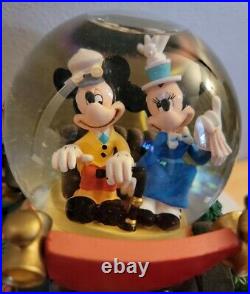 Disney Store Snow Globe Music Box Nifty Nineties Mickey & Minnie Rare