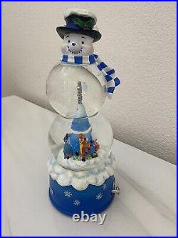 Disney Store Snowman Snow Globe Music Box 13 1/2H Pooh Christmas