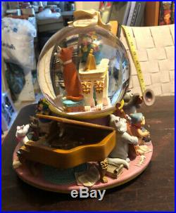 Disney Store The Aristocats Music Snowglobe Globe Everybody Wants to be a Cat