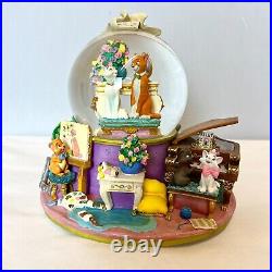 Disney The Aristocats Musical Snow Globe Everybody Wants To Be A Cat