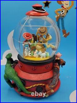 Disney Toy Story 2 Woody's Roundup Musical Snow Globe with lights