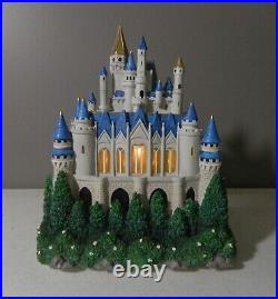 Disney WDW Resorts Snow Globe Castle Cinderella Lighted Musical Motion WithBox