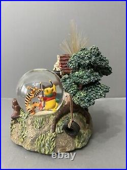 Disney Winnie The Pooh Bonfire Light Up Musical Snow Globe Vintage Read Rare
