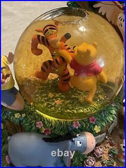 Disney Winnie The Pooh Musical Snow Globe